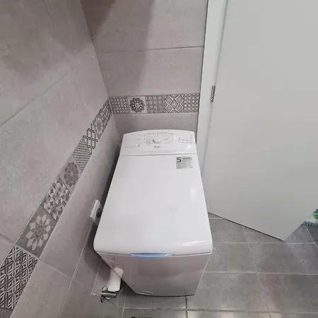 Casa Di Elsa, Lambi, העיירה קוס